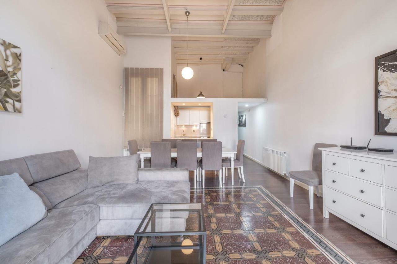 Rent Top Apartments Near Plaza De Catalunya Barcelona Exterior foto