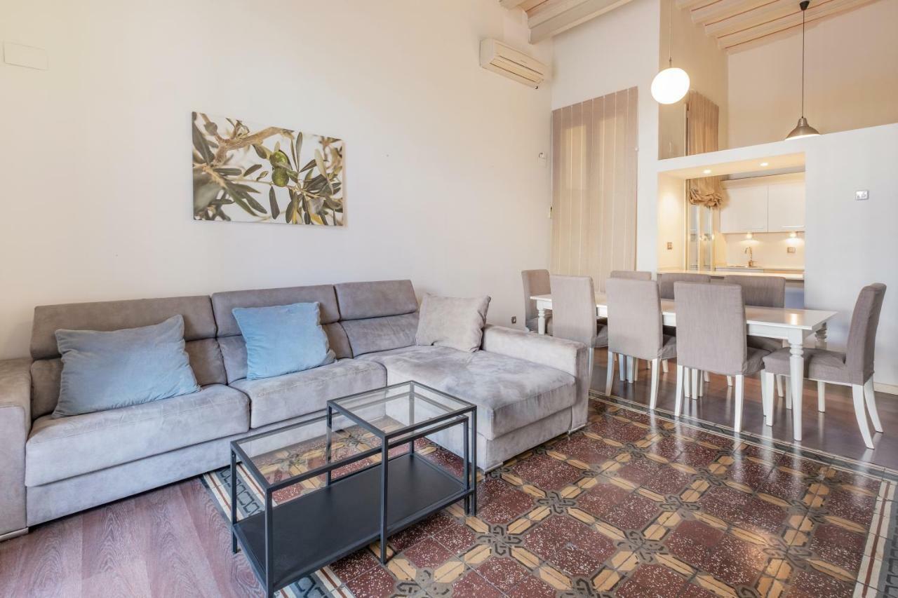 Rent Top Apartments Near Plaza De Catalunya Barcelona Exterior foto